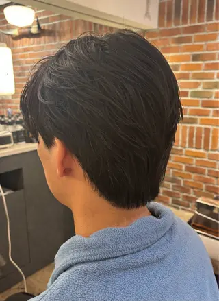 メンズ risa🐿️ 寒色系カラー🫧のヘアスタイル