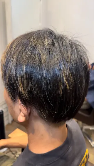 ショート カラー メンズ BANDE 水崎 悟のヘアスタイル