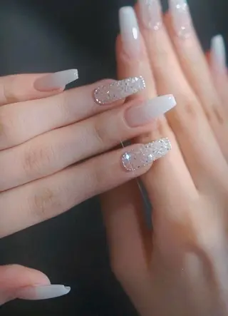ネイル RINN ANA.CHUOのネイルデザイン