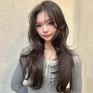 ロング 🌹ハッシュカット、 レイヤー韓国ヘア🌹のヘアスタイル