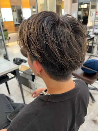 カラー plaatje ハルトのヘアスタイル