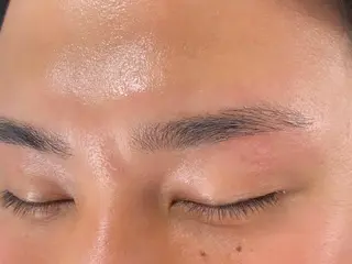 アイブロウ EYES YUNのマツエク・マツパデザイン