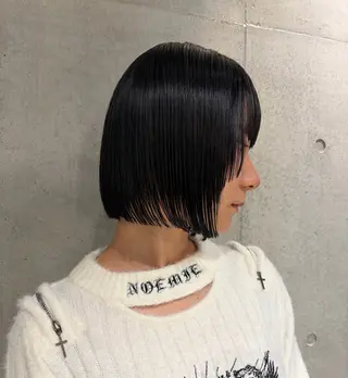 ショート カラー ヘアアレンジ ボブ艶モテカラー🫧 カリンのヘアスタイル