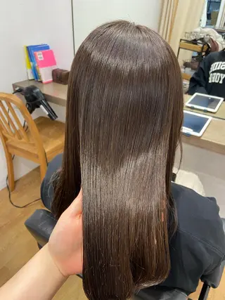 セミロング little  横浜所属・🌷久保田 優🌷のヘアスタイル