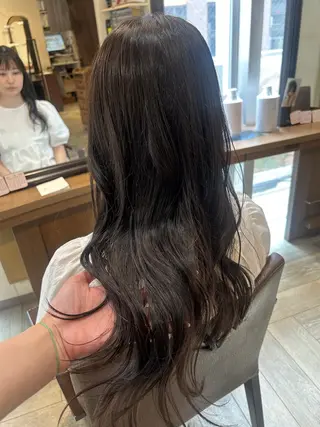 ロング enn 髪質改善🩷 曽根依咲のヘアスタイル