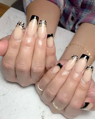 ネイル Feel ‪‪☺︎‬Yuriaのネイルデザイン
