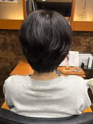 ショート 落合 ちりのヘアスタイル
