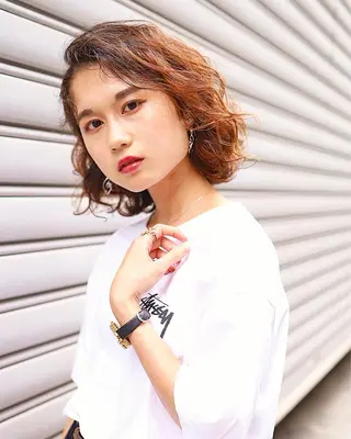ミディアム カラー パーマ ヘアアレンジ トレンドヘア🩶 艶髪🩶yoshiのヘアスタイル