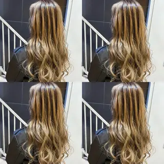 セミロング カラー ご予約 宜しくお願いします！のヘアスタイル