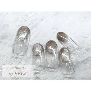 ネイル vitinail／ 𝘠𝘶𝘬𝘪.のネイルデザイン