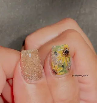 ネイル Spiky とうげ ふうかのネイルデザイン