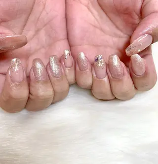 ミディアム ネイル R nailのネイルデザイン