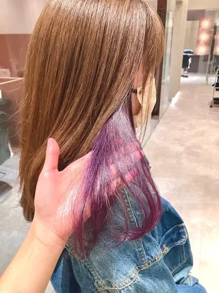ロング カラー サキ🤍ハイトーン 🩰くびれ巻きヘアのヘアスタイル