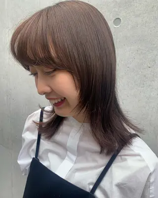 カラー ラベンダー/レイヤー スタイル🤎mamiのヘアスタイル