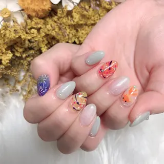 ネイル 💅ネイルハウス🏡 🎀TOMO🎀のネイルデザイン