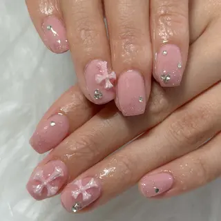 ネイル LAVISH nanamiのネイルデザイン