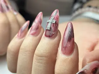 ネイル カネマル ユウナのネイルデザイン