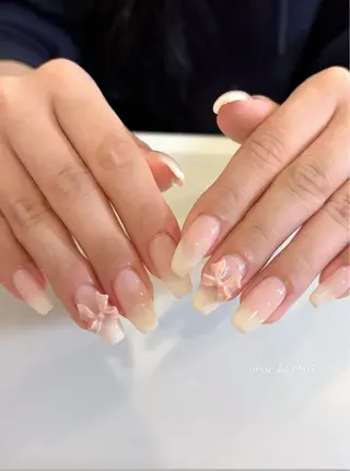 ネイル 岡崎 佑香のネイルデザイン