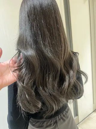 ロング カラー ヘアアレンジ Above /yoshimiのヘアスタイル