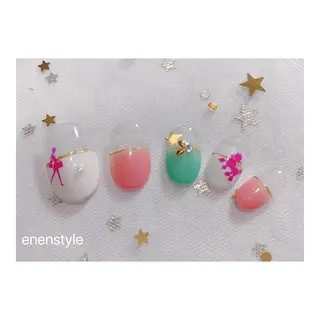 ショート ネイル 👑enen style👑のネイルデザイン