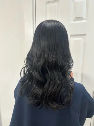 ロング カラー ナチュラル大人っぽい スタイル　MAORIのヘアスタイル