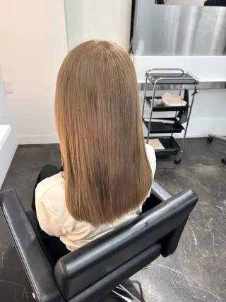 セミロング 内藤 友香のヘアスタイル