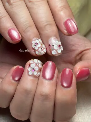 ネイル καρδιά -ｶﾙﾃﾞｨｱ-のネイルデザイン