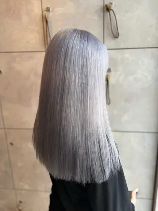 ロング カラー 🎀ハイトーン・艶 カラー HANA🎀のヘアスタイル