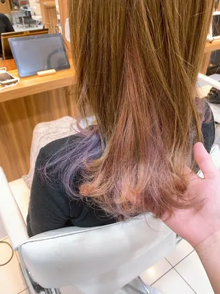 ロング カラー パーマ 白髪ぼかしハイライト 柳川拓哉のヘアスタイル