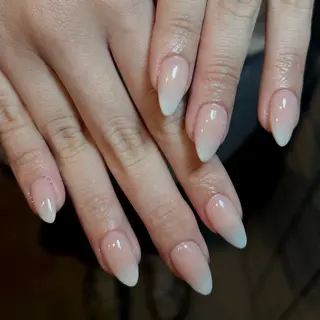 ネイル ルミナ 🪽のネイルデザイン