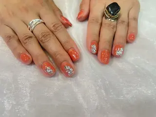 ネイル はばすみれ🎀ﾈｲﾙ 光ﾌｪｲｼｬﾙ ﾍｱのネイルデザイン