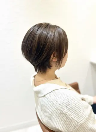 ショート カラー Realme  京都四条烏丸ドゥエby  yk所属・脱・パサつき髪/小塚 美容室難民の方はぜひのヘアスタイル