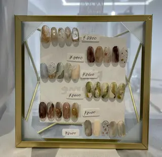 ネイル マキノ ユイのネイルデザイン