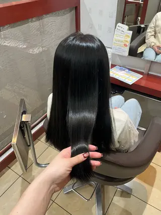 カラー 伊部 しづきのヘアスタイル