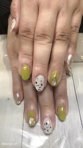 ネイル ✨アン ミユ✨のネイルデザイン