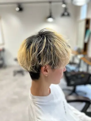 ショート メンズ ハイトーン&透明感 カラー☘️片山優陽のヘアスタイル