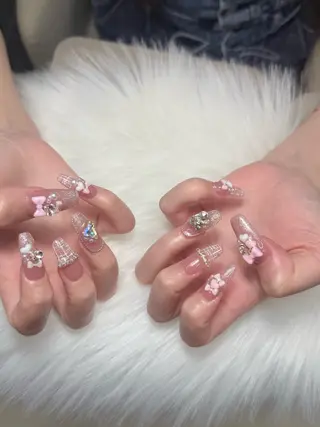 ネイル Akina Nailのネイルデザイン