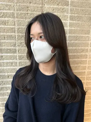 セミロング カラー 松浦ゆずき 韓国/ 診断/ダウンパーマのヘアスタイル