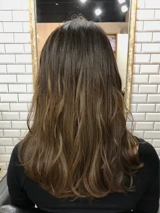ロング カラー 橋本 敬介のヘアスタイル