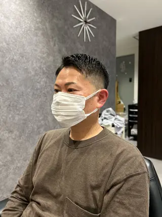 ショート メンズ 岡崎 佑香のヘアスタイル