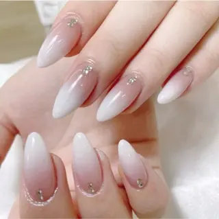 ネイル kelly ．のネイルデザイン