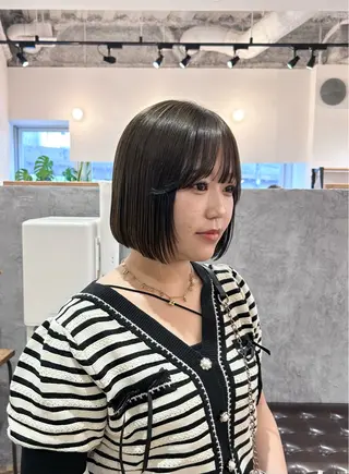 ミディアム みうら ありさのヘアスタイル