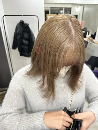 セミロング カラー さあや 【透け感/艶感】のヘアスタイル