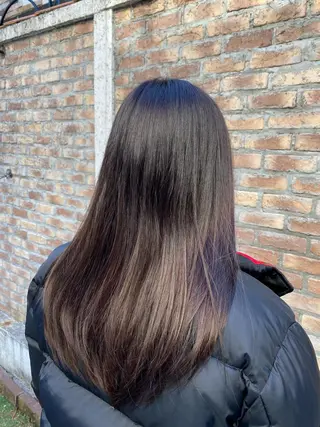 セミロング ショート& パーマ　坂本のヘアスタイル