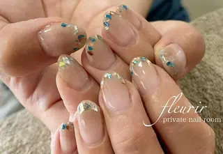 ネイル フルリール 【プライベートサロンのネイルデザイン