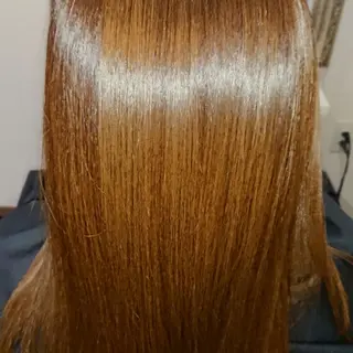 カラー セミロング 江口 弘昂のヘアスタイル