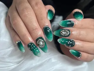 ネイル hello.nail所属・Horie 雪のネイルデザイン