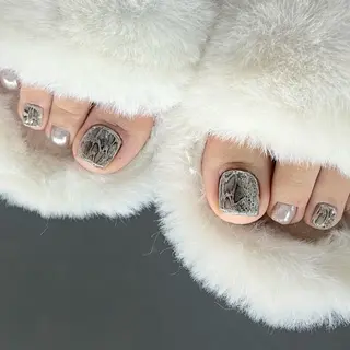 ネイル crestnail所属・小林 束紗のネイルデザイン