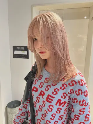 ミディアム 大澤 叶方のヘアスタイル