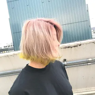 ミディアム カラー 具志 真理子のヘアスタイル